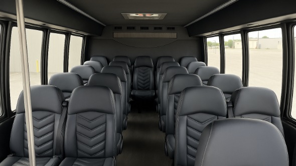 eagan 15 passenger minibus rental